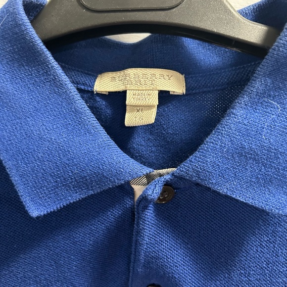 Burberry Brit Polo - Picture 3 of 5